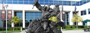 Blizzard Rewards Dedicated Fans with Statue